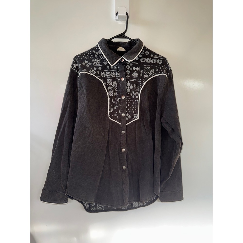 POL Western Bandana Print Snap Button Shirt Washed Black Paisley FWJ57 Medium